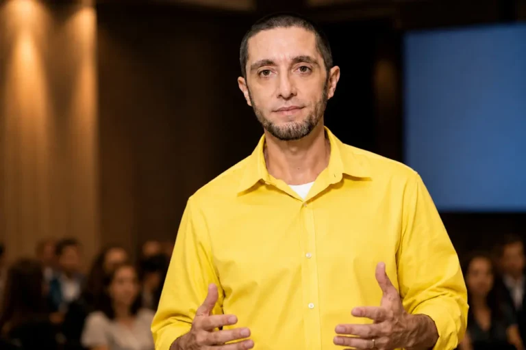Liderança de Proximidade: pessoas não seguem cargos, seguem líderes
